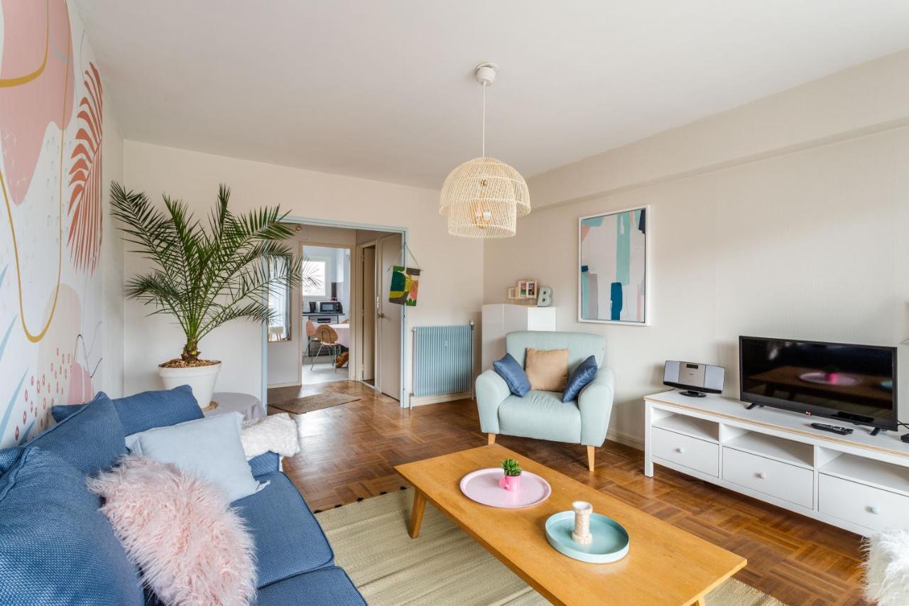Rosa, Confortable 2 Chambres Avec Parking Dans Le Centre Rennes Buitenkant foto